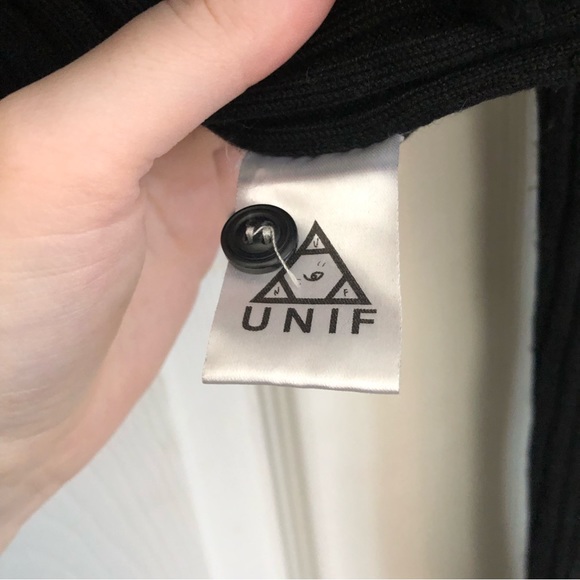 UNIF X Urban Outfitters Ribbed Cropped Henley Crop Long Sleeve Top in Black M/L - Picture 9 of 14
